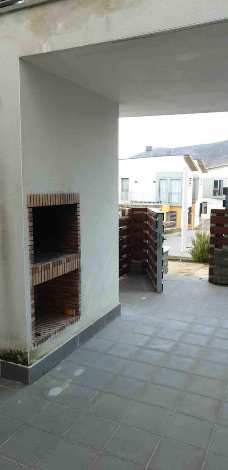 Chalet Adosado Entero, Bbq Y Piscina Comunitaria Sabinanigo Bagian luar foto